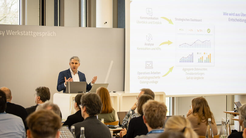 Dr. David Riepl, Senior Berater bei Disy, spricht beim Disy Werkstattgespräch 2026 über Datenanalyse und Business & Location Intelligence.