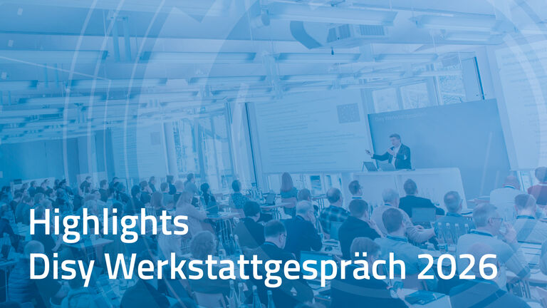 Teilnehmende im voll besetzten Saal beim Disy Werkstattgespräch 2026 in Karlsruhe.